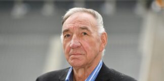 Kritischer Geist: der frühere Potsdamer Cheftrainer Bernd Schröder. (Archivbild)