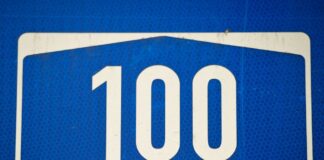 Der A100-Tunnel sollte am Donnerstagabend voll gesperrt werden. (Symbolbild)