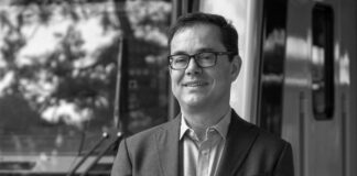 Berliner S-Bahn-Chef Peter Buchner ist tot Peter Buchner ist im Alter von 58 Jahren nach schwerer Krankheit gestorben. (Archivbild)