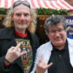 «Bloody X-Mas Markt» lädt zu Blutspenden und Hard Rock ein Wacken-Mitgründer Holger Hübner und ZTB-Direktor Axel Pruß warben gemeinsam für das Blutspende-Event.