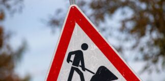 Einschränkungen auf Berlins Straßen durch Gleisbauarbeiten In Friedrichshain und Rummelsburg kommt es bis Mitte Dezember wegen Gleisbauarbeiten zu Sperrungen. (Symbolfoto)