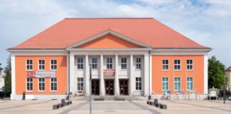 Gedenken an Mauerfall: «Frühwarnsystem» im Osten In Rathenow haben Brandenburger Landesregierung und Landtag an den Mauerfall und die friedliche Revolution erinnert (Archivbild).