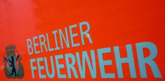 Die Feuerwehr rückte wegen Brandstiftungen aus. (Symbolbild)