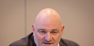 Krisengipfel in Brandenburg: Platzt die SPD/BSW-Koalition? Der stellvertretende Brandenburger Ministerpräsident und Finanzminister Robert Crumbach (BSW) hofft auf eine Lösung im Streit um die Rundfunkreform. (Archivbild)