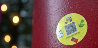 QR-Code zum «Kokstaxi» – «Keine Gefahr steigender Nachfrage» Mit Aufklebern wird für Drogenlieferungen geworben, die Polizei erwartet dadurch keine höhere Nachfrage. (Archivbild)