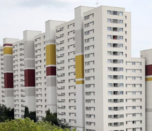 Die Bestandsmieten der landeseigenen Wohnungsbaugesellschaften in Berlin liegen bei rund sieben Euro pro Quadratmeter. (Symbolfoto)