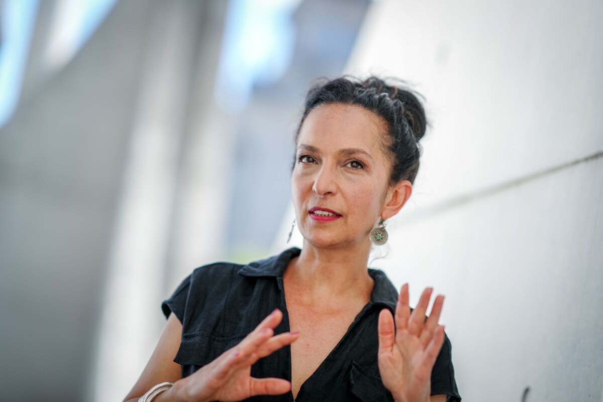 Güner Balci Neuköllns Integrationsbeauftragte Güner Balci verteidigt Bezirksbürgermeister Martin Hikel (SPD) gegen parteiinterne Kritik. (Archivbild)