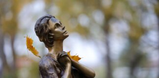 Der Gesamtwert der Beute beträgt laut Staatsanwaltschaft mindestens rund 411.000 Euro. (Symbolbild)