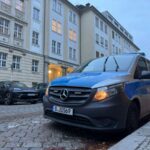 Nach falscher Terrorwarnung – Polizei sucht nach Hinweisen Die Berliner Polizei ermittelt wegen der falschen Terrorwarnung gegen Schulen weiter.