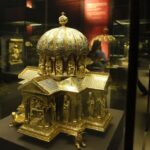 Späte Gerechtigkeit? Neue Schiedsgerichte zur NS-Raubkunst Der Welfenschatz umfasst mittelalterliche Goldreliquien im dreistelligen Millionenwert. (Archivbild)