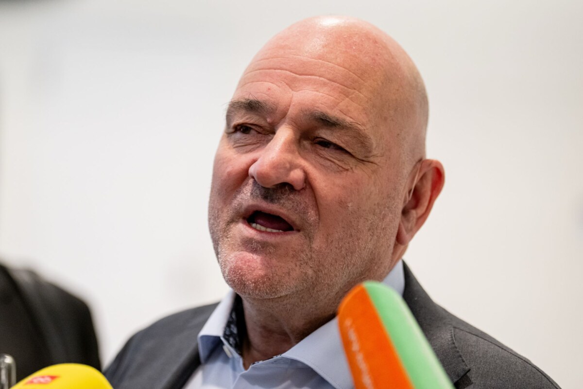 Koalitionskrise in Brandenburg BSW-Finanzminister Robert Crumbach betont, dass die Regierungsarbeit mit der SPD in seinen Augen bislang gut lief. Aber wie geht es angesichts des andauernden Streits weiter?