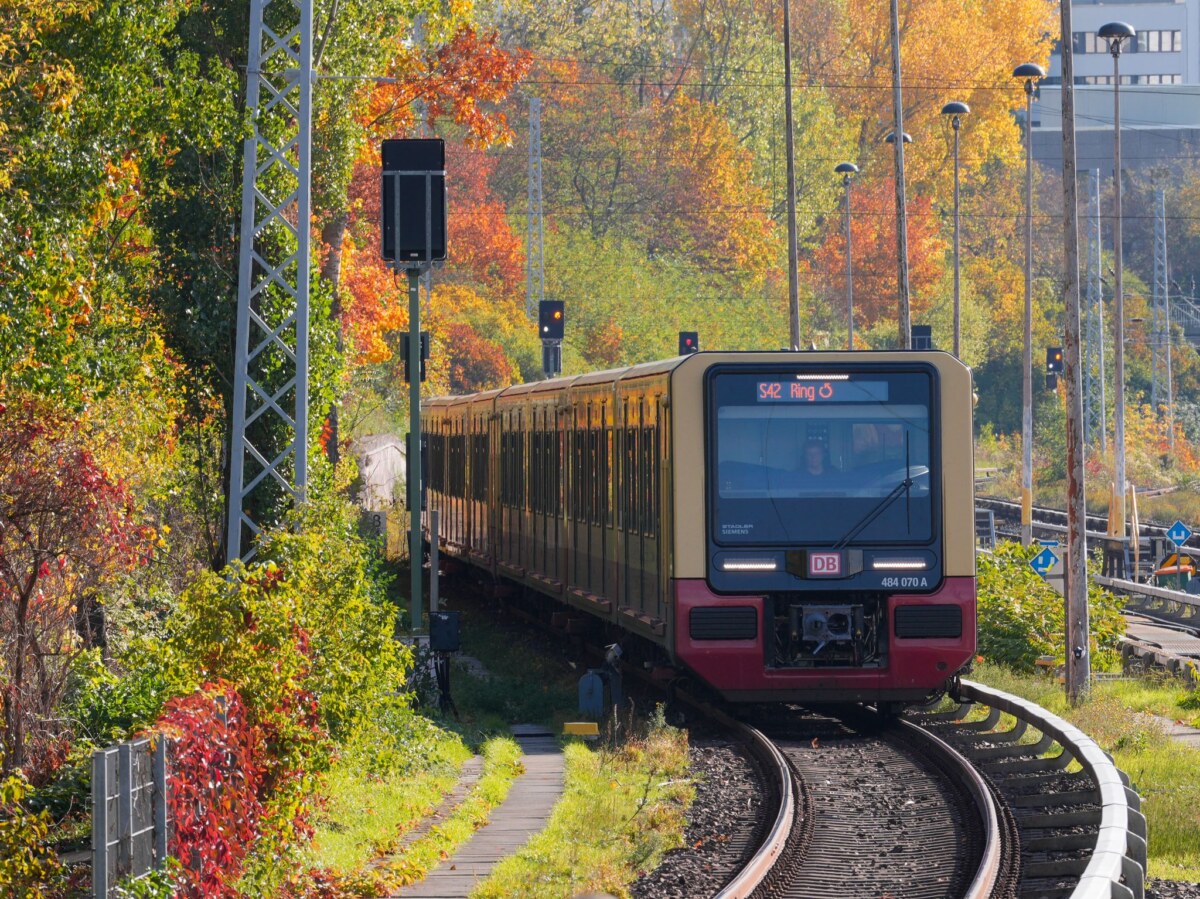 Einschränkungen bei der S-Bahn Bauarbeiten sorgen am Wochenende für Einschränkungen bei der S-Bahn. (Symbolbild)
