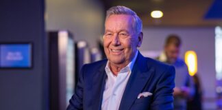 Roland Kaiser: Wie seine Transplantation ihn verändert hat Roland Kaiser - ein neuer Kinofilm widmet sich seiner Karriere. (Archivbild)