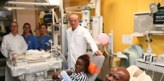 «Medizinische Rarität»: Fünflinge in Berlin geboren Ende September sind Fünflinge an der Berliner Charité auf Welt gekommen.