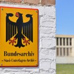 Zerrissene Stasi-Akten: Weiter puzzeln per Hand statt per IT Jährlich stellen immer noch Zehntausende Anträge auf Einsicht von Stasi-Akten. (Symbolbild)