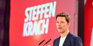 SPD-Spitzenkandidat Steffen Krach soll auch neuer Landesvorsitzender werden. (Archivbild) 