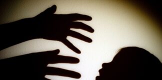 Brandenburg soll Kinderschutzambulanzen bekommen. (Symbolbild)