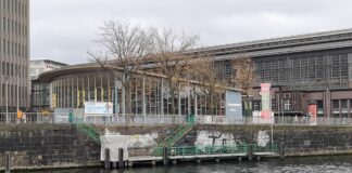 Ein historischer Ort: der Tränenpalast. Bild: Martin Schwarz