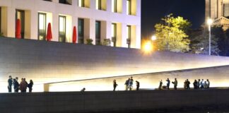 Acht Männer nach tödlicher Attacke in Berlin-Mitte verhaftet Der Tote war ein 20 Jahre alter Syrer. (Archivbild)