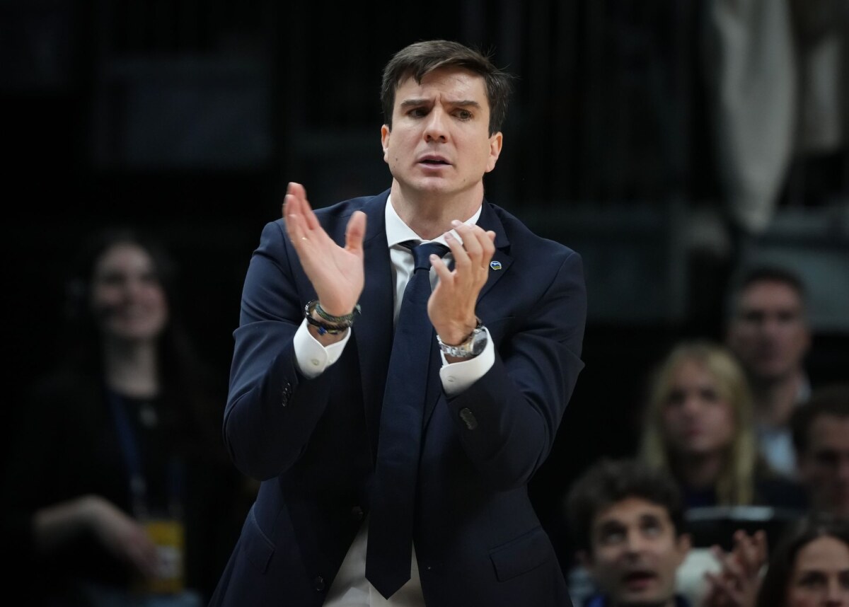 Alba-Trainer Pedro Calles Alba-Trainer Pedro Calles hofft in der Champions League auf ein direktes Weiterkommen