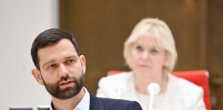 BSW warnt vor Aufrüstung – SPD verteidigt Investitionen Der BSW-Landtagsabgeordnete Stefan Roth warnt davor, Deutschland «kriegstüchtig» zu machen.