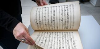 Brandenburg-Sammlung erhält musikalische Erinnerung an 1945 Auch eine Bach-Gesamtausgabe ist nun Teil der Brandenburgica.
