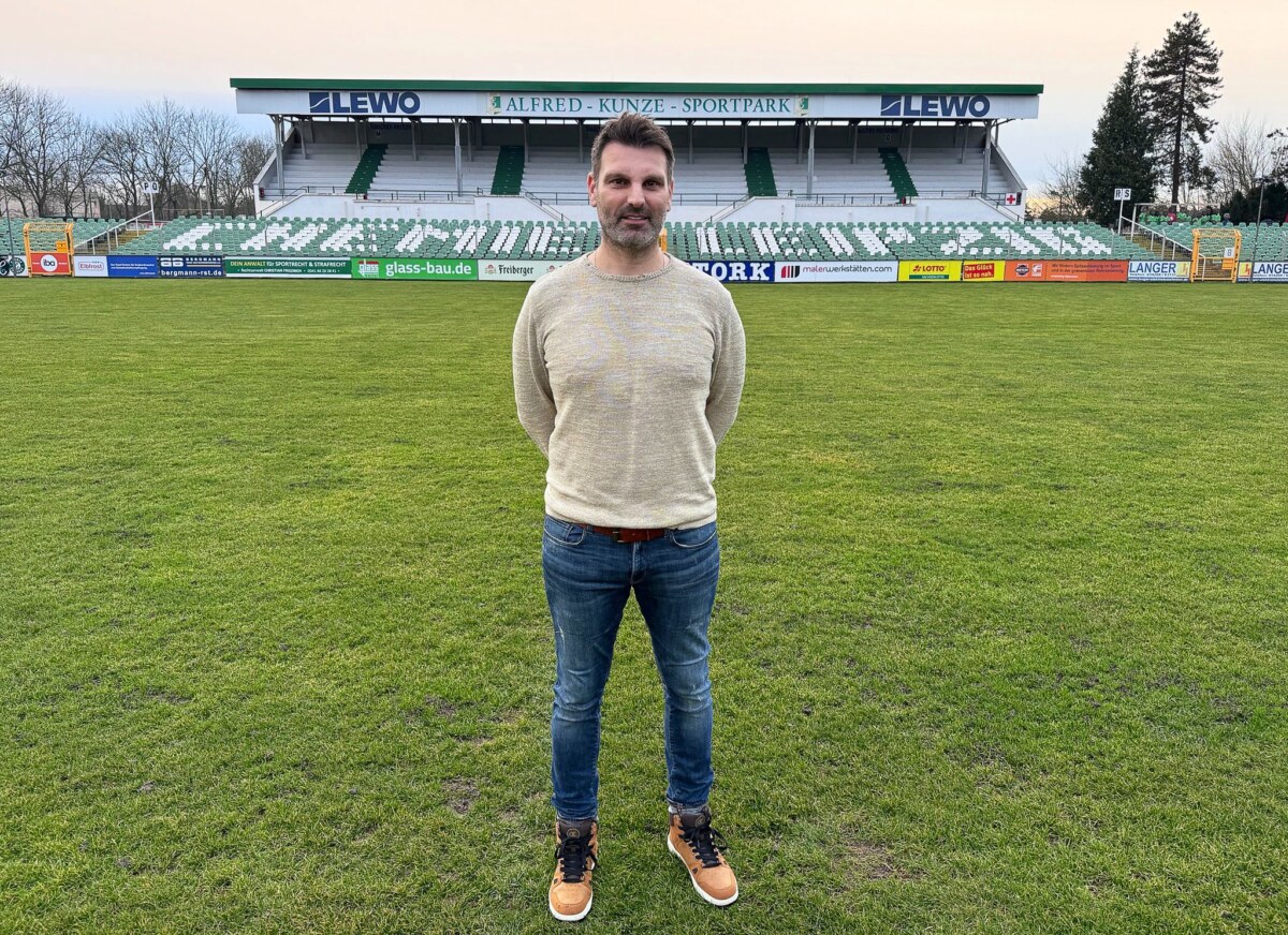 Adria Alipour Adrian Alipour wurde von seinen Aufgaben als Cheftrainer von Chemie Leipzig entbunden. (Archivbild)