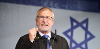Volker Beck stellt Anzeige wegen Anne-Frank-Bild in Museum Der Präsident der Deutsch-Israelischen Gesellschaft, Volker Beck, kritisiert ein Bild mit dem Holocaust-Opfer Anne Frank und einem Palästinensertuch. (Archivbild)