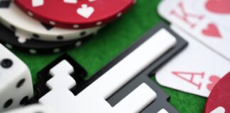 Computercursor auf einem Spieltisch. Bild: IMAGO / Christian Ohde