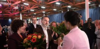 BSW mit neuer Spitze – und alten Konflikten Führungswechsel beim BSW: Wagenknecht hat die Spitze abgegeben, Fabio De Masi und Amira Mohamed Ali übernehmen im Duo.