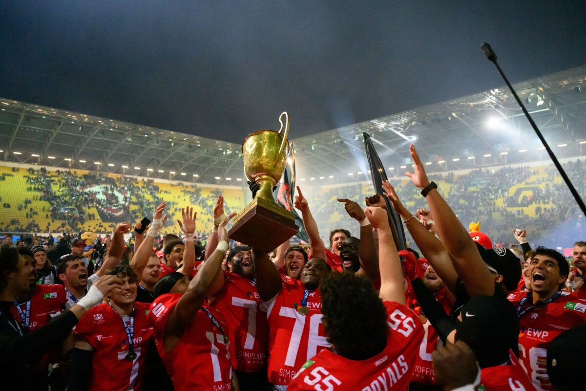 Potsdam Royals Die Potsdam Royals feiern im Oktober ihre dritte Meisterschaft in Serie.