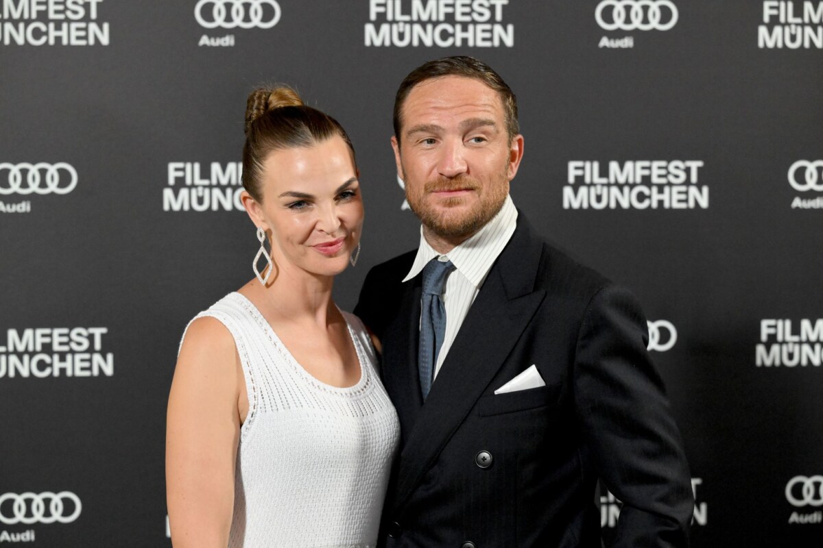 Schauspieler Frederick Lau und seine Frau Annika Lau Lau ist mit der Moderatorin Annika Lau verheiratet. Das Paar hat drei gemeinsame Kinder. (Archivbild)