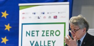 Lausitz will als klimafreundliche Modellregion Pionier sein Die Lausitz wird Net Zero Valley - eine Initiative der EU zur Ansiedlung klimafreundlicher Technologien. Auch der EU-Kommissar Thierry Breton besuchte vor Monaten angesichts der Bewerbung die Region.