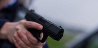 Berliner Polizei schoss 2025 mehr als 150 Mal Berliner Polizisten gaben 2025 im Einsatz mehr als 150 Mal Schüsse ab. (Symbolbild)