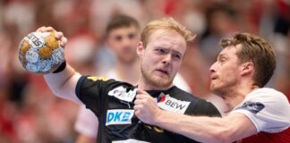 Nationalspieler Matthes Langhoff war bester Werfer der Füchse bei Kolstad. (Archivbild)