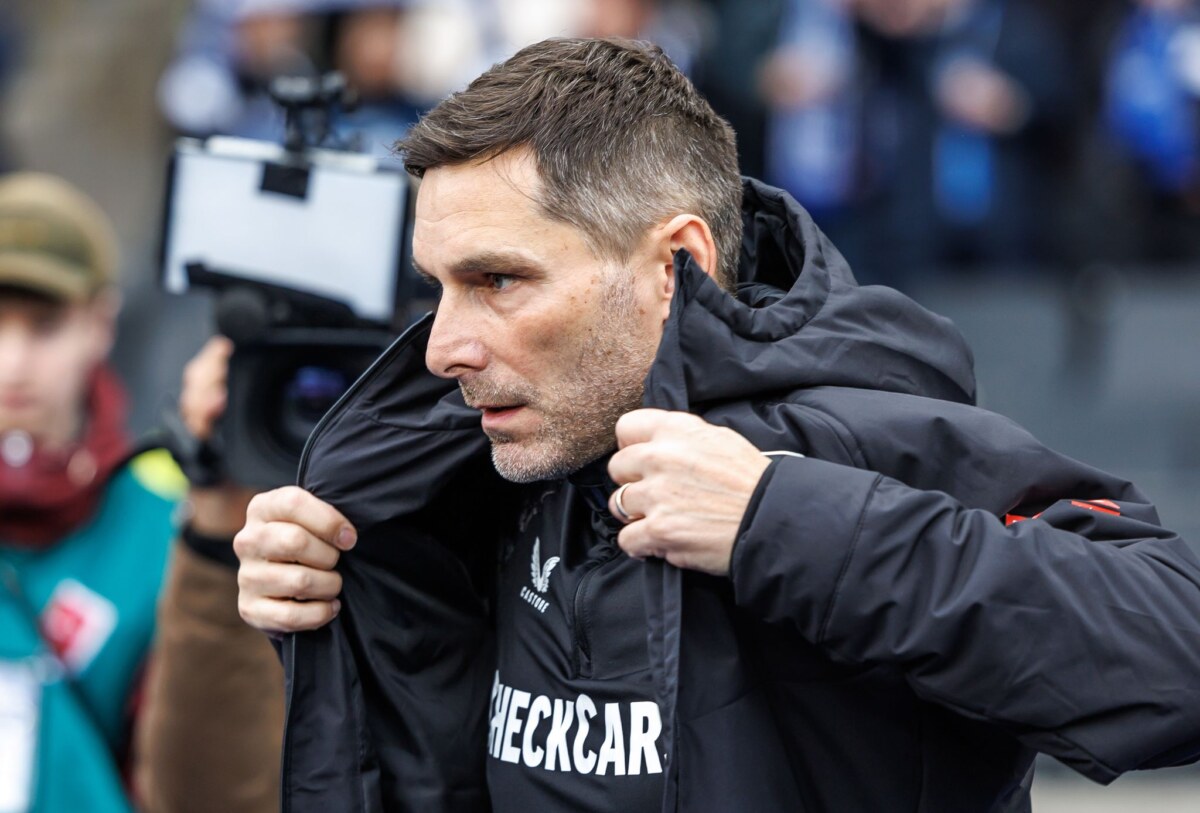 Hertha-Trainer Stefan Leitl Hertha-Trainer Stefan Leitl fordert von seinen Profis mehr Intensität auf dem Platz. (Archivbild)