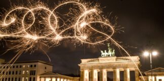 Silvester: Berliner Hotels zu 75 Prozent gebucht Berliner Hotels zu Silvester sehr gut gebucht.