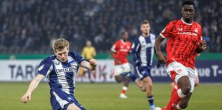 Mit 6:1-Gala ins Viertelfinale: Hertha zerlegt Lautern Luca Schuler (l) traf gleich zweimal bei Herthas Galavorstellung im Pokal.