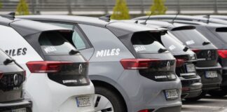 Die Berliner Staatsanwaltschaft hat eine Millionenbuße gegen den Carsharing-Anbieter Miles verhängt. (Archivbild)