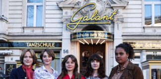 «Ku’damm 77» – neue Generation, neue Kämpfe In «Ku'damm 77» ist die Enkelinnen-Generation im Fokus.