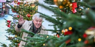 Rolf Zuckowski schenkt an Weihnachten lieber, als beschenkt zu werden.