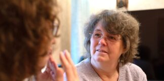 Geburtstagsbesuche bei Senioren – Ehrenamt mit Herz und Nähe Seit mehr als zehn Jahren engagiert sich Britta Dietrich für den Gratulationsdienst.