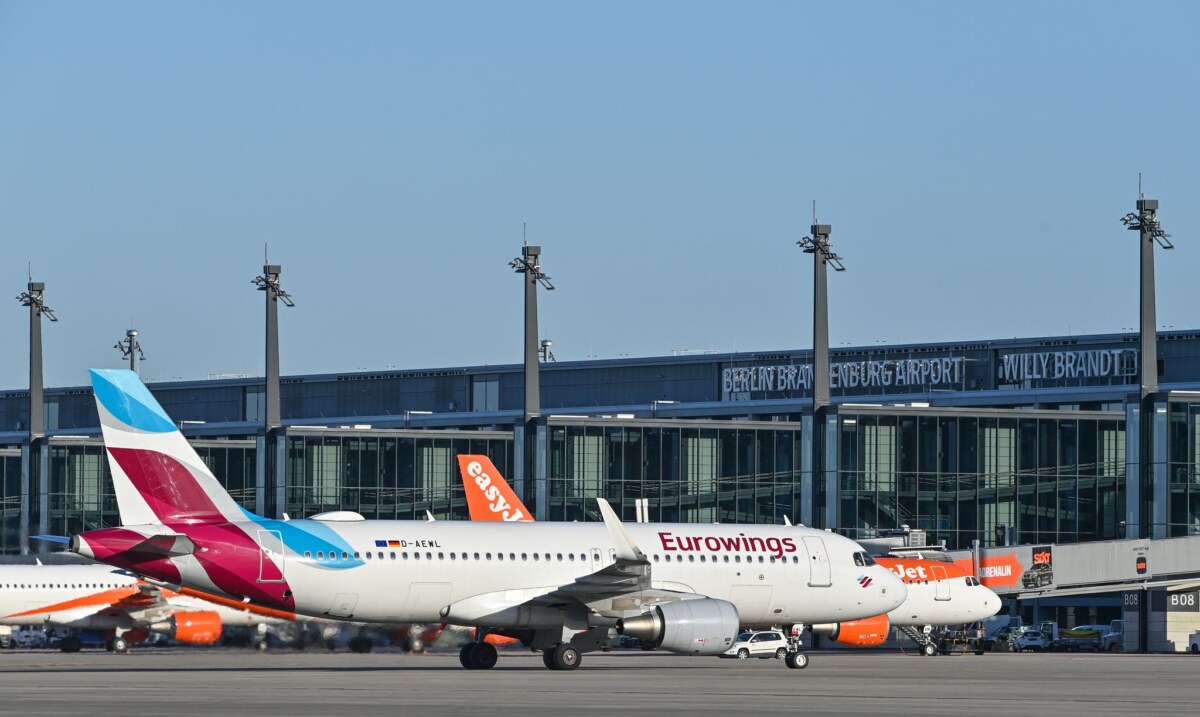 Eurowings Die Lufthansa-Tochter Eurowings stationiert am BER künftig neun Flugzeuge, zwei mehr als bisher. (Archivbild)