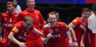 Mega-Transfer perfekt: Berlin holt Star-Handballer Pytlick Die Dänen Simon Pytlick (l) und Mathias Gidsel (r) spielen bald auch wieder im Club zusammen. (Archivbild)