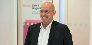 Brandenburgs BSW-Fraktionschef will keine Brandmauer zur AfD Der Brandenburger BSW-Landtagsfraktionschef Niels-Olaf Lüders will Anträge der AfD nicht von vornherein ausschließen (Archivbild).