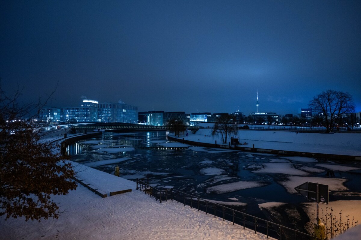 Winterwetter - Sturmtief Elli - Berlin In den kommenden Tagen soll es in Berlin und Brandenburg recht kalt werden.
