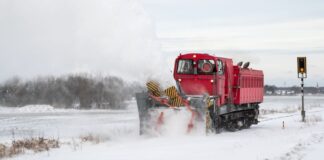 Gefrierender Regen – Bahn erwartet nur kleinere Störungen In den vergangenen Tagen waren Schneeverwehungen ein Problem für die Bahn - nun droht gefrierender Regen.