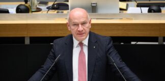 Wegner lobt Krisenmanagement beim Stromausfall Berlins Regierender Bürgermeister Kai Wegner (CDU) gibt im Abgeordnetenhaus regelmäßig Regierungserklärungen ab (Archivbild)