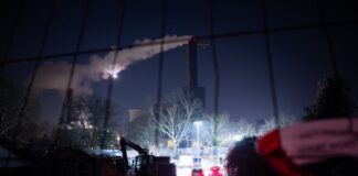 Stromversorgung in Berlin wieder angelaufen Am fünften Tag kam der Strom im Berliner Südwesten zurück.