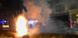 25 Patienten mit schweren Verletzungen – darunter 8 Kinder Das Unfallkrankenhaus Berlin meldet zahlreiche schwer verletzte Menschen durch Böllerexplosionen.